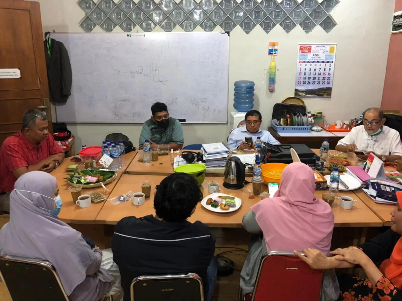DTE Lecturers Celebrate Iftar Together